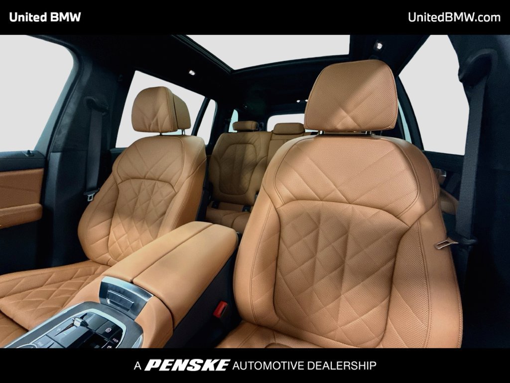 Used 2026 BMW X7 xDrive40i AWD/4WD image 5