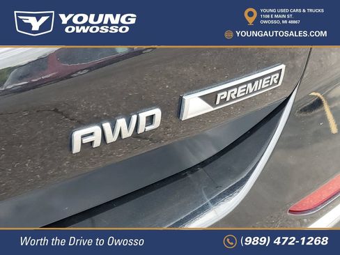 Certified 2018 Chevrolet Equinox Premier AWD/4WD image 35
