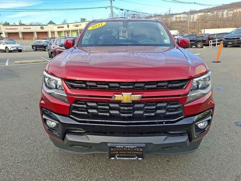 Used 2021 Chevrolet Colorado LT w/ LT Convenience Package image 2