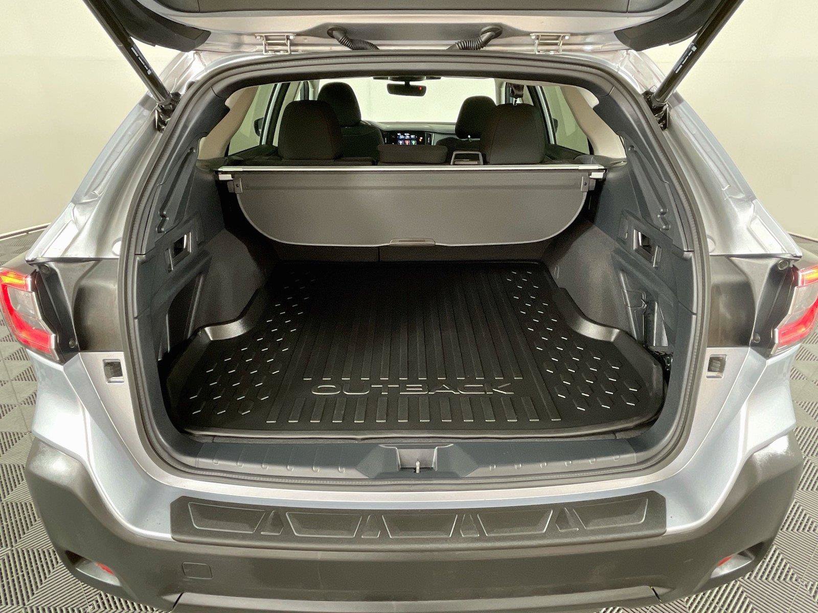 Certified 2024 Subaru Outback Premium AWD/4WD image 28
