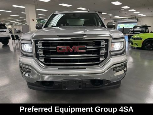 Used 2018 GMC Sierra 1500 SLT w/ SLT Premium Package AWD/4WD image 2