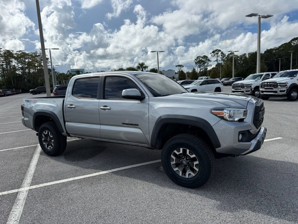Used 2021 Toyota Tacoma TRD Off-Road w/ Technology Package AWD/4WD image 1