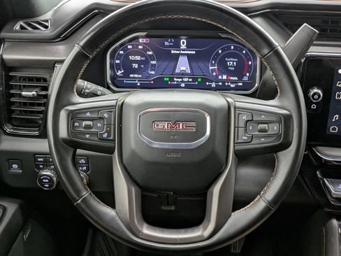 Used 2024 GMC Sierra 2500 AT4 w/ AT4 Premium Plus Package AWD/4WD image 20