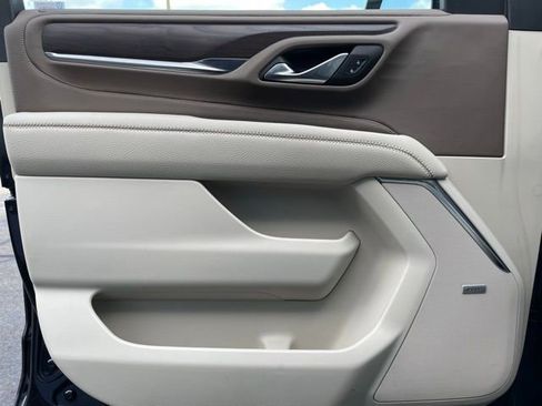 Used 2022 GMC Yukon XL Denali w/ Max Trailering Package AWD/4WD image 25