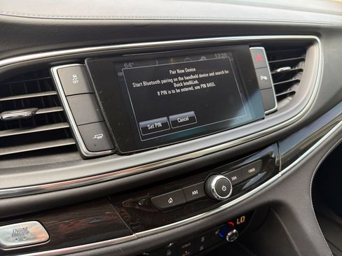 Used 2018 Buick Enclave Essence w/ Trailering Package FWD image 21