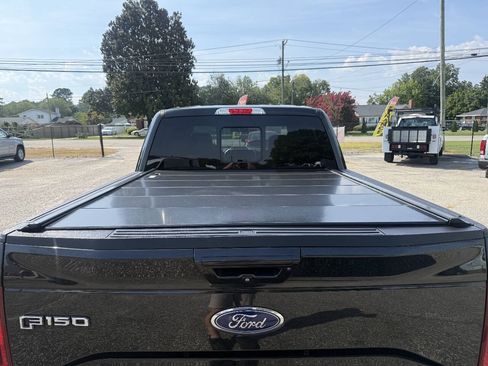 Used 2015 Ford F150 Lariat w/ Equipment Group 502A Luxury AWD/4WD image 21