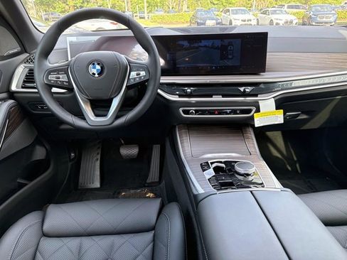 New 2026 BMW X5 sDrive40i w/ Climate Comfort Package RWD image 17