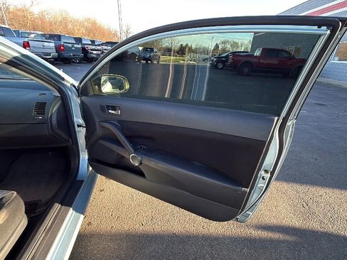 Used 2005 Scion tC image 13