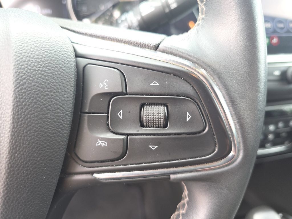 Certified 2023 Buick Encore GX Select FWD image 20