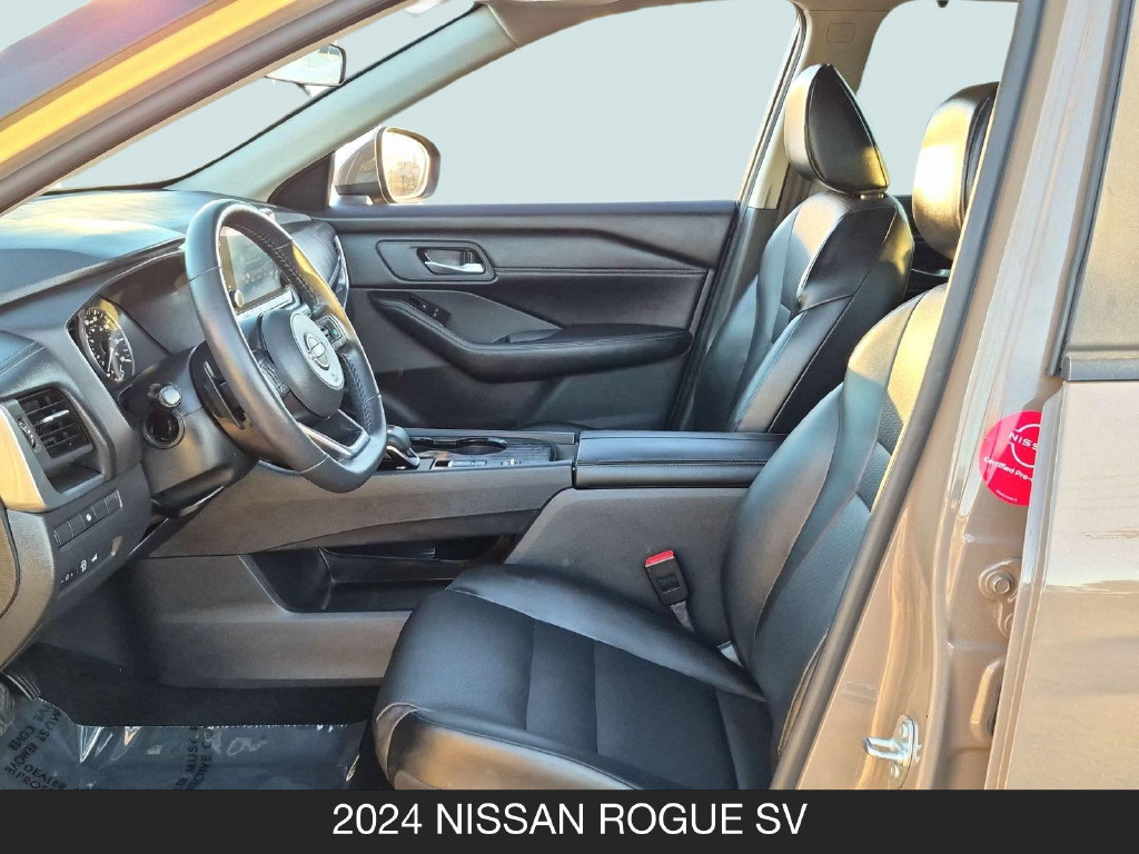 Certified 2024 Nissan Rogue SV w/ SV Premium Package FWD image 14