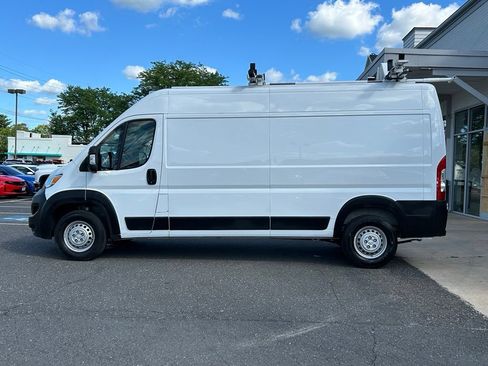 Used 2024 RAM ProMaster 2500 FWD image 4