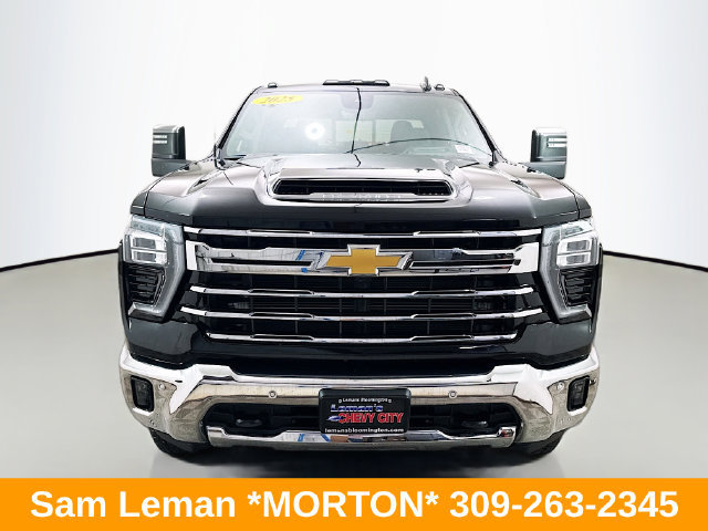 Used 2025 Chevrolet Silverado 2500 LTZ w/ LTZ Premium Package AWD/4WD image 2