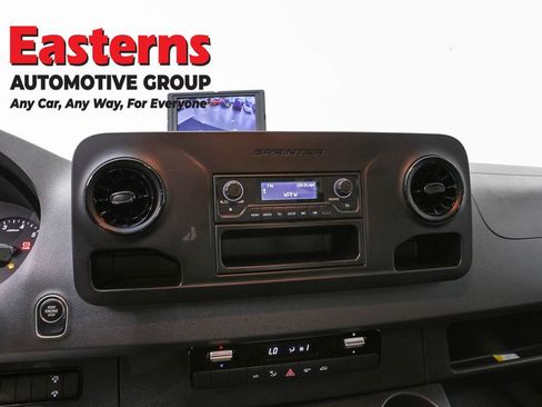 Used 2020 Mercedes-Benz Sprinter 2500 w/ Driver Convenience Package image 12
