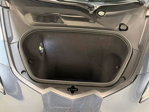 Used 2020 Chevrolet Corvette Stingray Coupe w/ Z51 Performance Package image 26