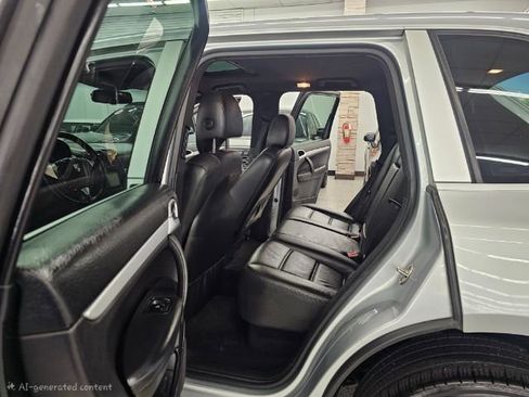 Used 2008 Porsche Cayenne image 28