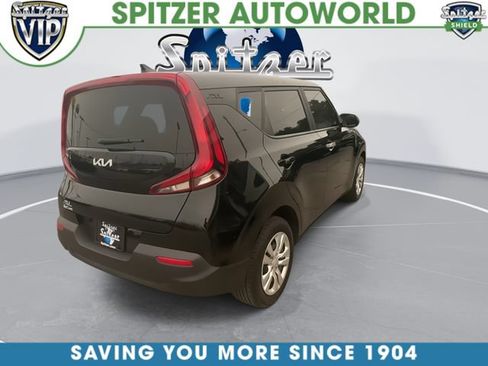 Certified 2022 Kia Soul LX FWD image 9