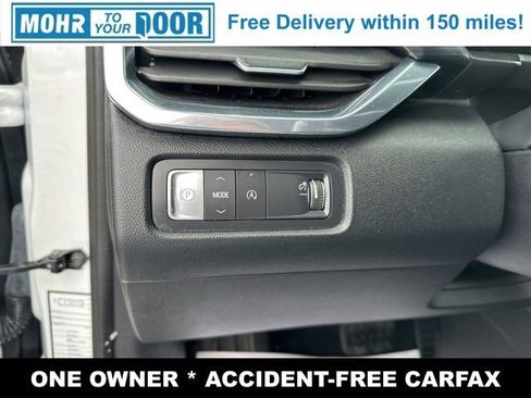 Used 2025 GMC Acadia Elevation image 21