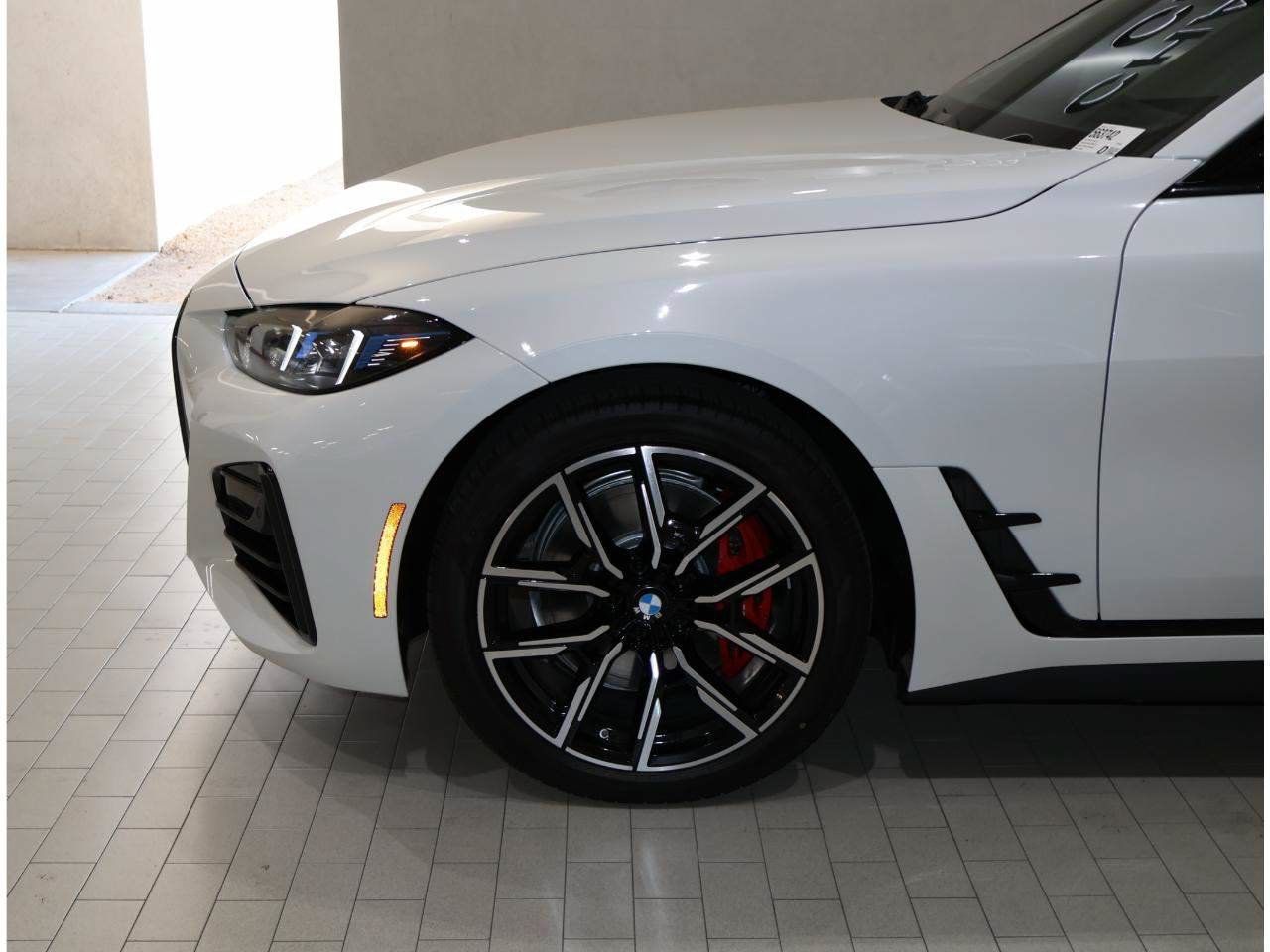 New 2026 BMW 430i w/ M Sport Package RWD image 4
