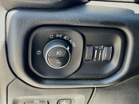 Used 2022 RAM 1500 Laramie RWD image 10