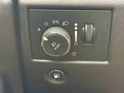 Used 2021 Jeep Grand Cherokee High Altitude RWD image 27