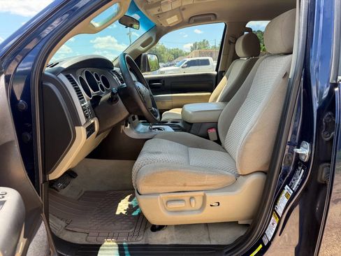 Used 2010 Toyota Tundra 2WD CrewMax image 11