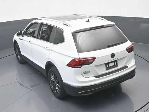 Used 2024 Volkswagen Tiguan SE FWD image 47