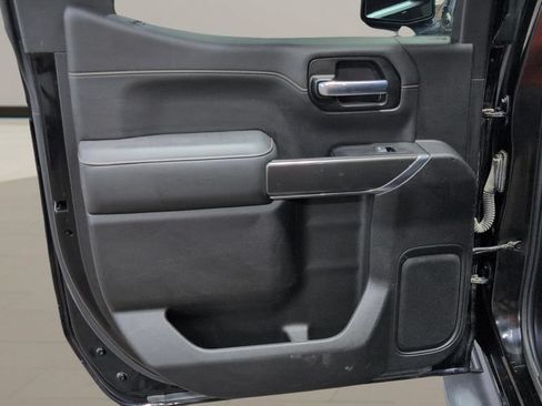 Used 2020 GMC Sierra 1500 AT4 w/ AT4 Premium Package AWD/4WD image 18