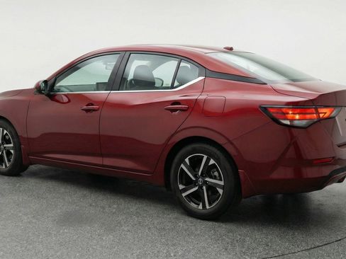 Used 2025 Nissan Sentra SV FWD image 6