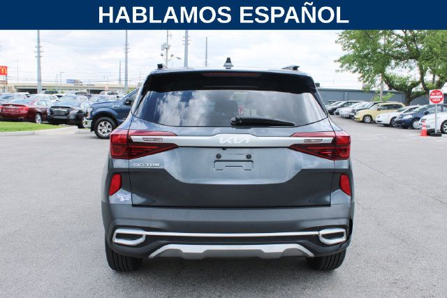 Used 2022 Kia Seltos S FWD image 4