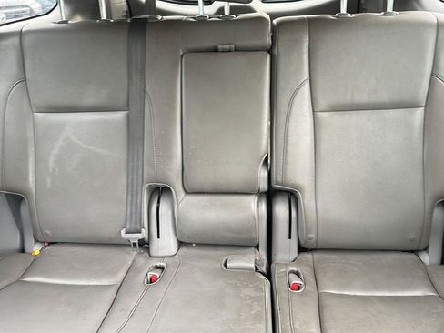 Used 2016 Toyota Highlander XLE AWD/4WD image 16