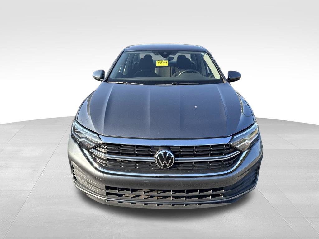 Used 2024 Volkswagen Jetta S FWD image 3