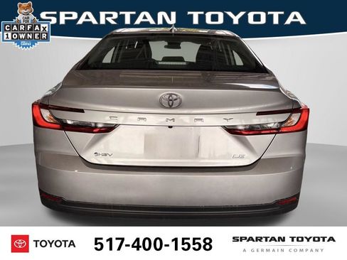 Used 2025 Toyota Camry LE FWD image 5