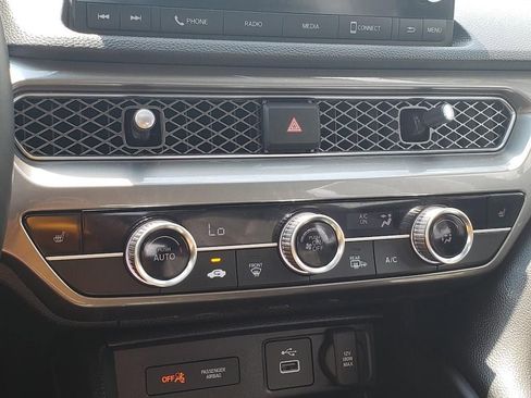 Certified 2025 Acura Integra FWD image 23