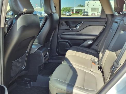 Used 2025 Lincoln Corsair FWD image 5