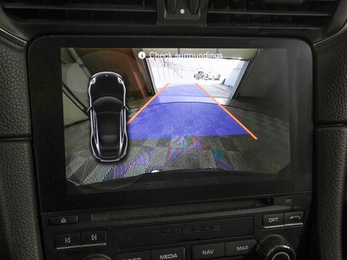 Used 2017 Porsche 911 Carrera S image 22