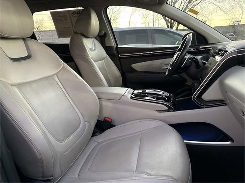 Used 2024 Hyundai Tucson Limited image 8