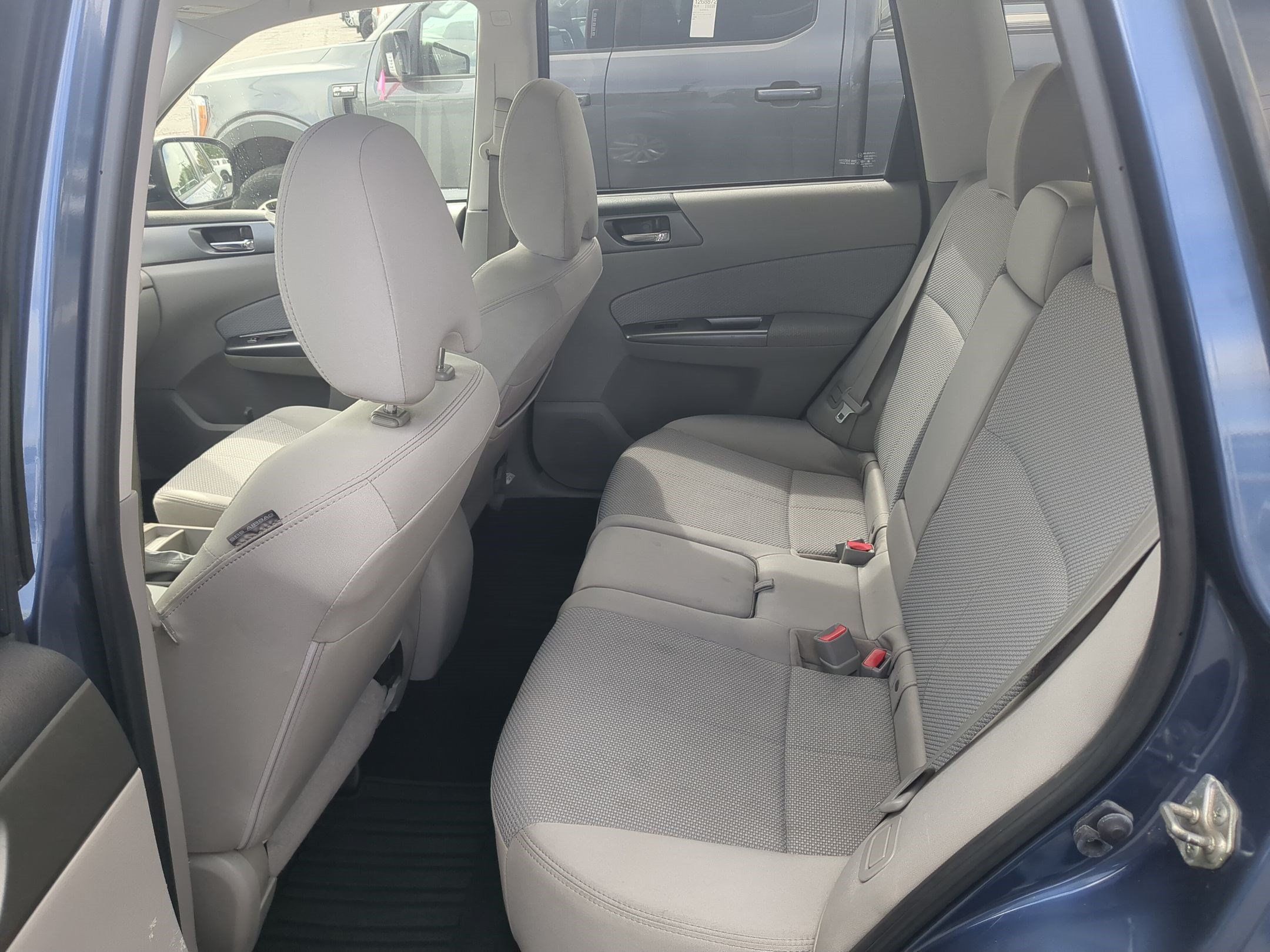 Used 2013 Subaru Forester 2.5X Premium w/ All-Weather Plus Pkg AWD/4WD image 27