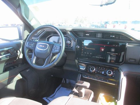 Certified 2024 GMC Sierra 1500 AT4 w/ Technology Package image 28