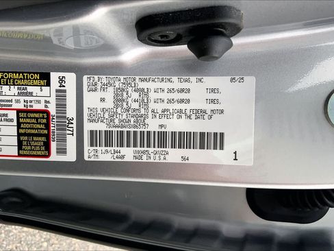 Used 2025 Toyota Sequoia 1794 Edition w/ TRD Off-Road Package AWD/4WD image 31