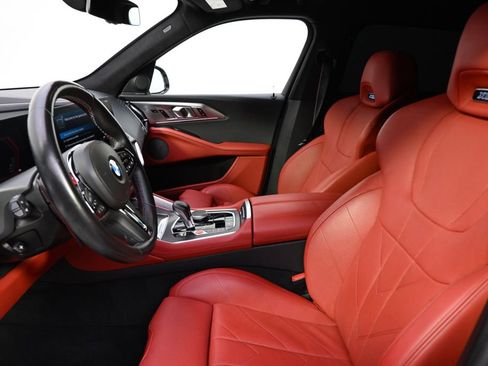 Used 2023 BMW XM image 13