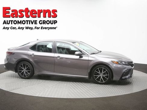 Used 2024 Toyota Camry SE FWD image 45