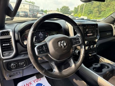 Used 2019 RAM 1500 Big Horn AWD/4WD image 13
