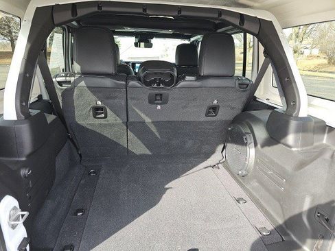 Used 2024 Jeep Wrangler Sahara w/ Technology Group image 18