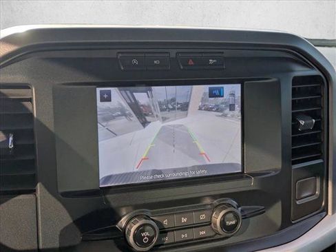 Used 2022 Ford F150 XLT image 14