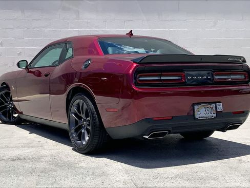 Used 2023 Dodge Challenger R/T Scat Pack w/ Plus Package RWD image 4