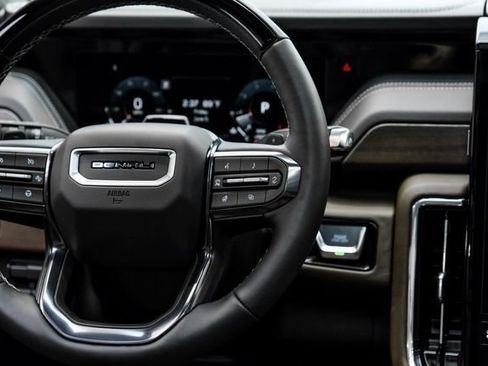 Used 2026 GMC Yukon XL Denali Ultimate AWD/4WD image 29