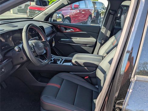New 2026 Chevrolet Traverse RS AWD/4WD image 12