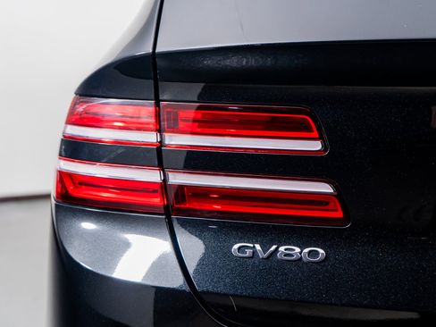 Used 2024 Genesis GV80 3.5T Advanced image 12
