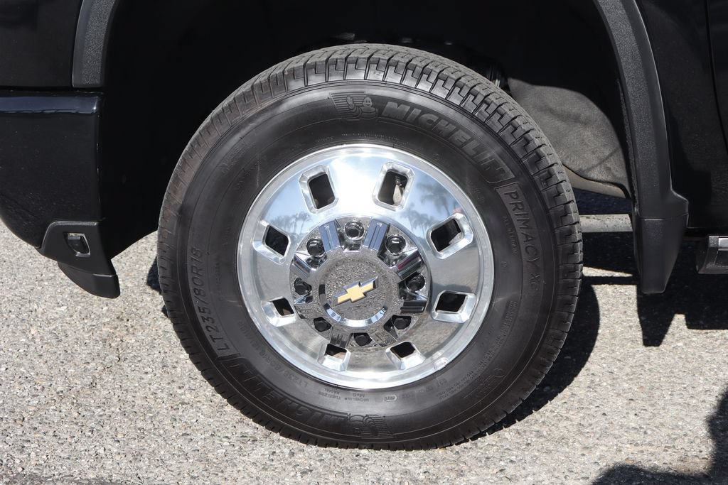 Used 2024 Chevrolet Silverado 3500 High Country w/ High Country Premium Package AWD/4WD image 57