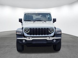 Used 2024 Jeep Wrangler Unlimited Sport AWD/4WD video 2